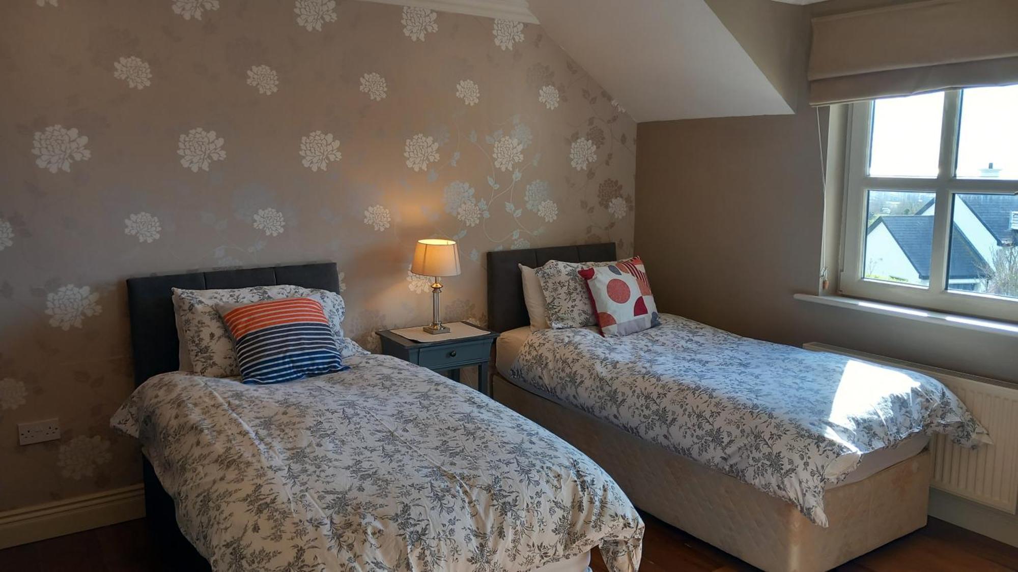 Safe Haven - Luxury Family Accommodation Карлингфорд Екстериор снимка